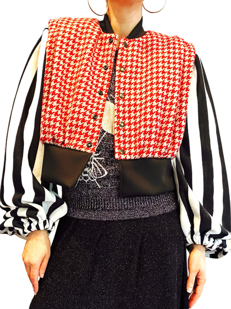 Metaverse Bomber: Houndstooth & Hearts