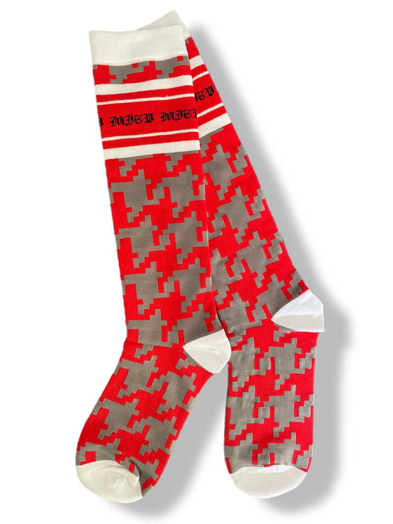 Socks: MITV Houndstooth- Grey/Red